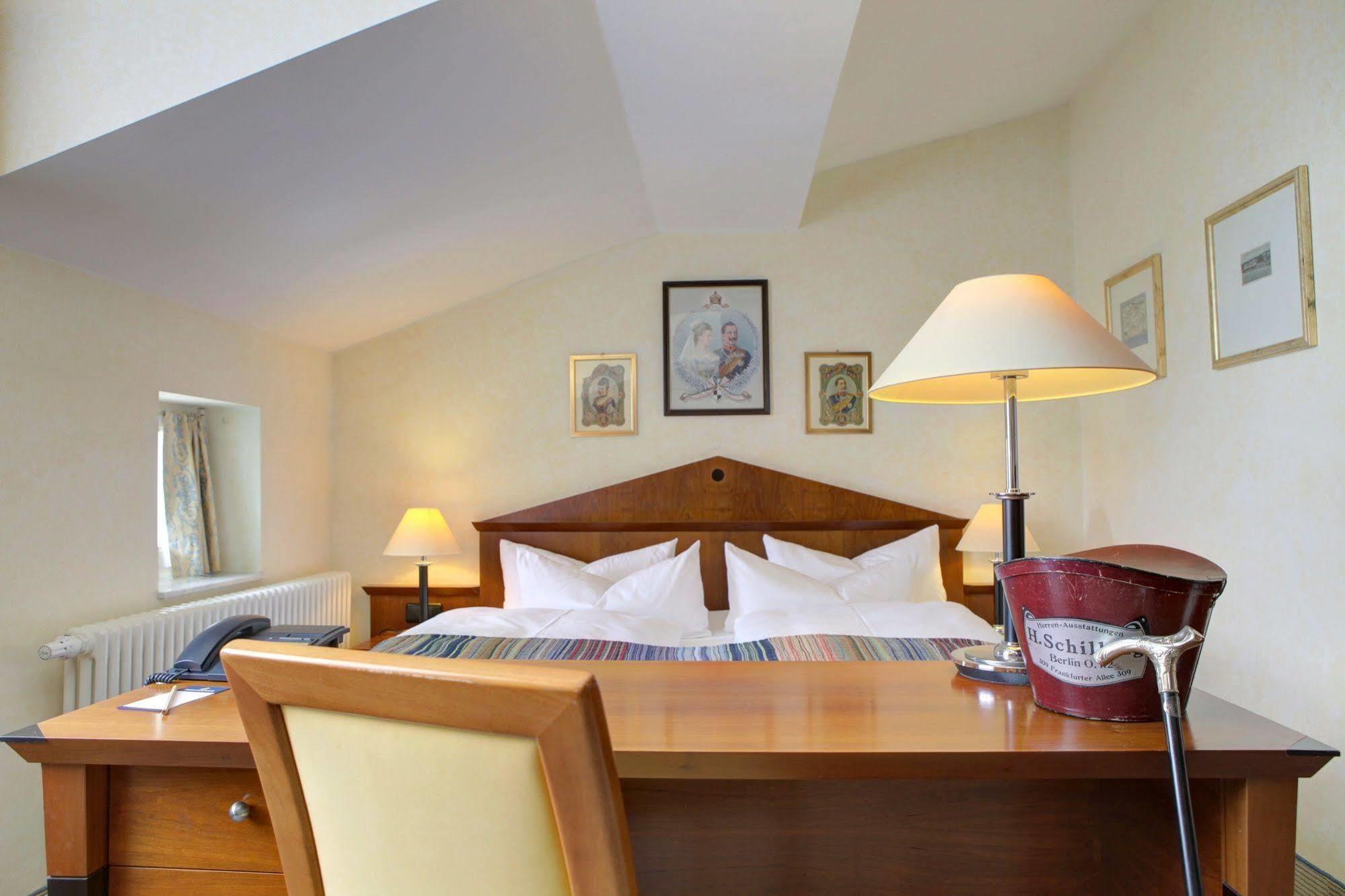 Aparthotel Seeschloesschen Зиновиц Екстериор снимка