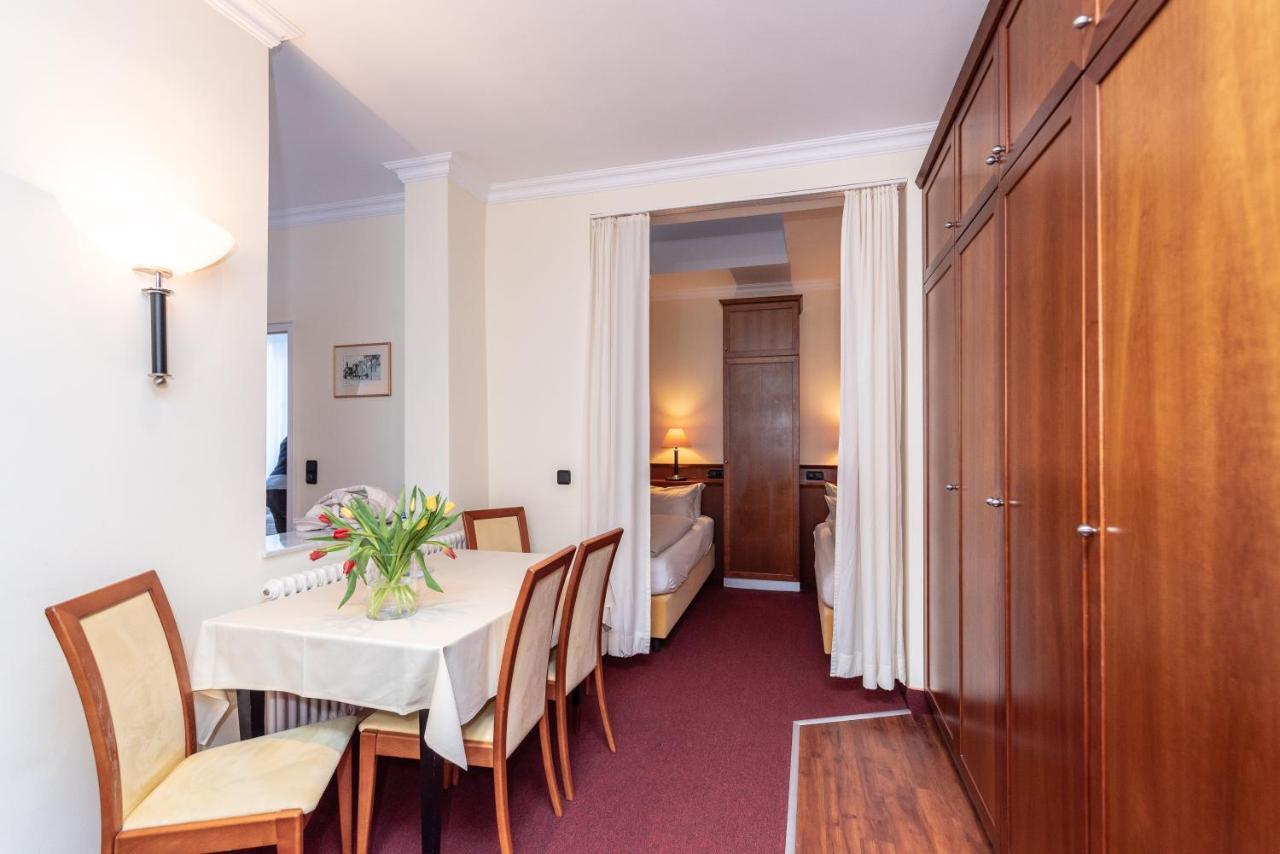 Aparthotel Seeschloesschen Зиновиц Екстериор снимка